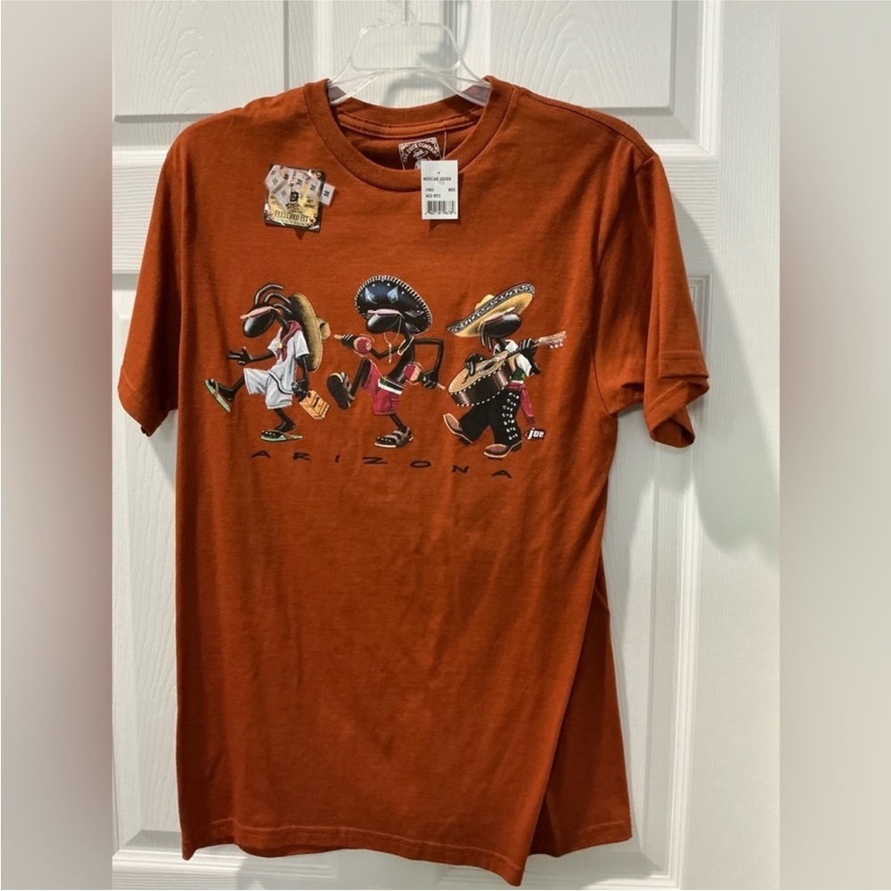 Arizona Jean Company Brown Short Sleeve Tee with Cartoon Graphics